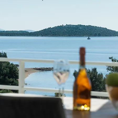 Villa Sensus Aqua Buqez